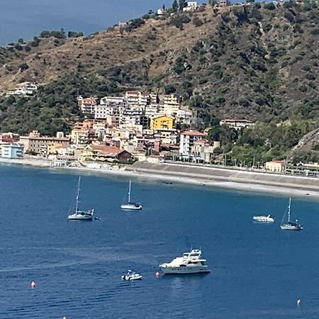 Residence La Fenice Ff Giardini Naxos Dış mekan fotoğraf