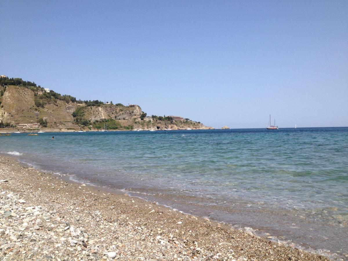 Residence La Fenice Ff Giardini Naxos Dış mekan fotoğraf