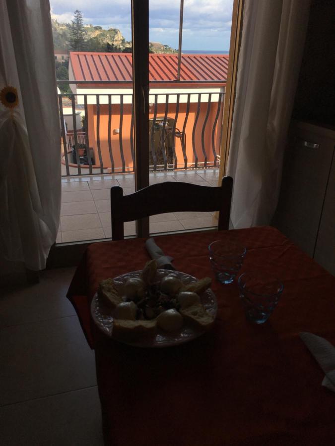 Residence La Fenice Ff Giardini Naxos Dış mekan fotoğraf