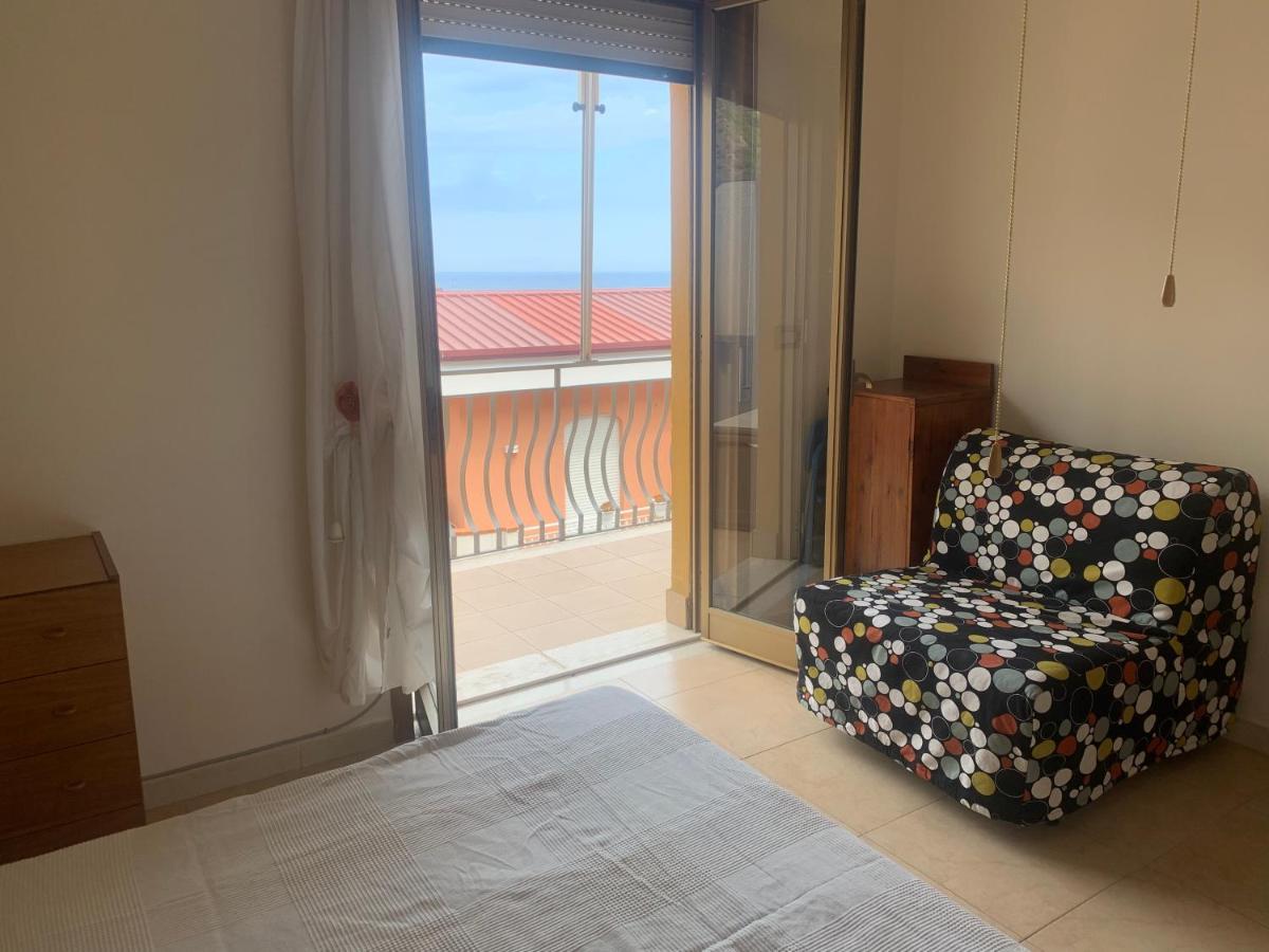 Residence La Fenice Ff Giardini Naxos Dış mekan fotoğraf