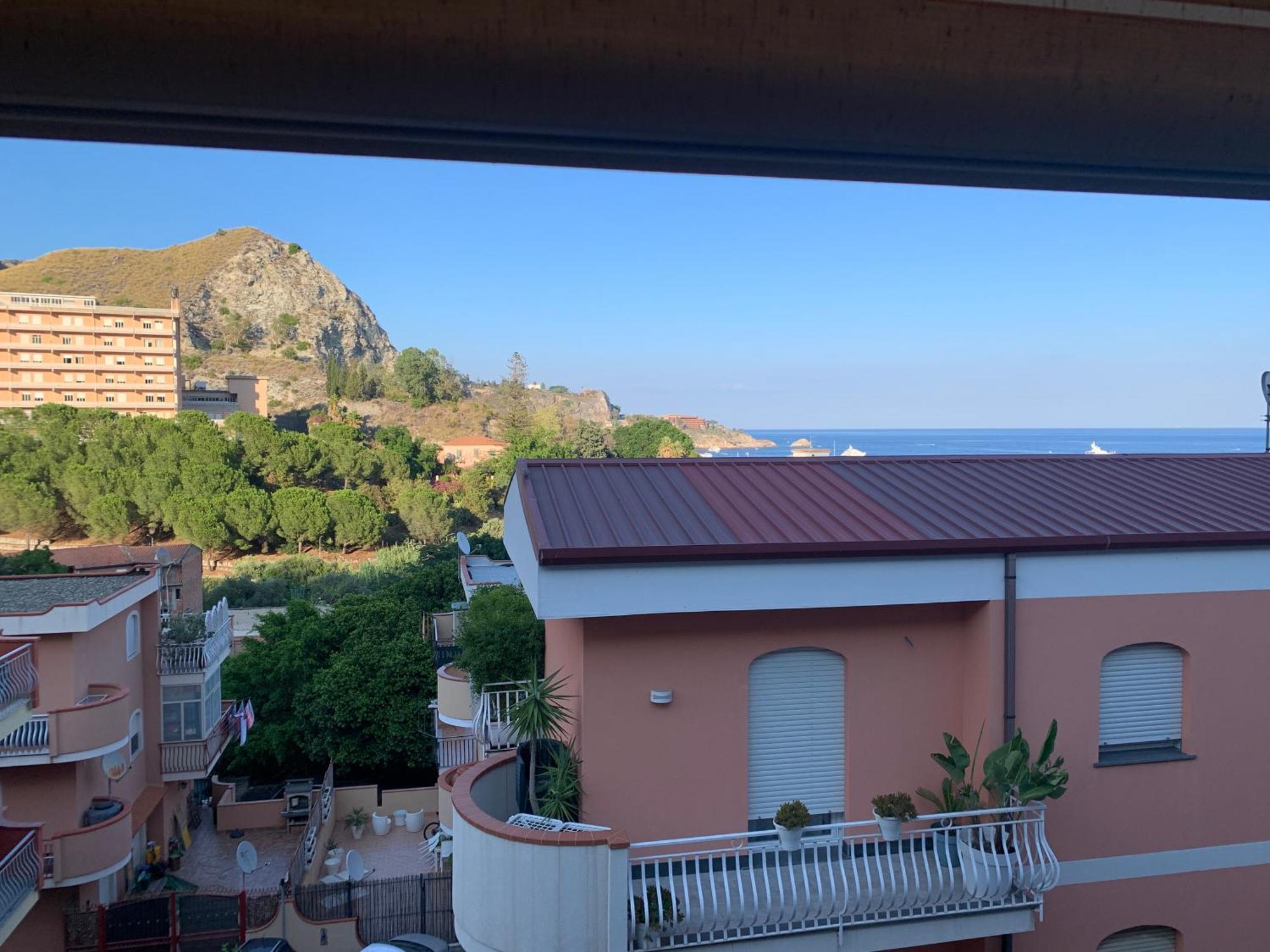 Residence La Fenice Ff Giardini Naxos Dış mekan fotoğraf